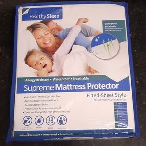 Full Size Mattress Protector by Healthy Sleep